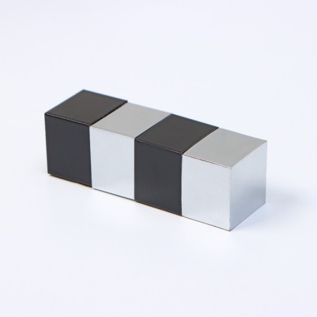 Tip on the cornice d = 19 mm "Magnum", the color is black/chrome-1