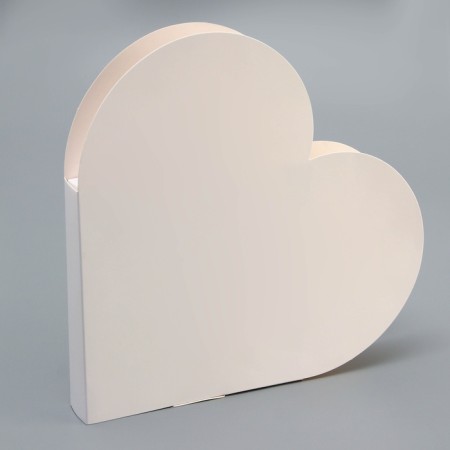 Box for sweets, 15 x 15 x 3 white. Confectionery packaging