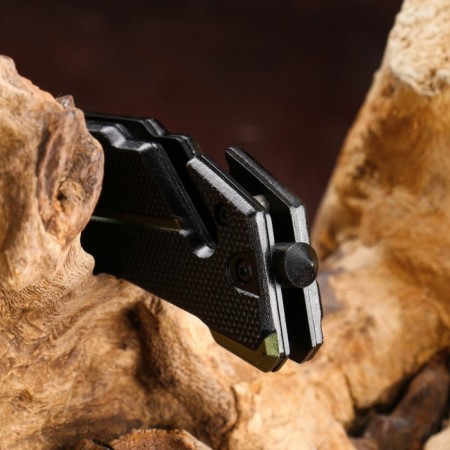 The folding “capture” knife 21cm, the blade 90mm/1.6mm, with a slope-5