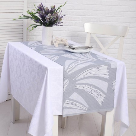 Gabant - a path on the table pearls 40x150cm, horn, cotton 100%