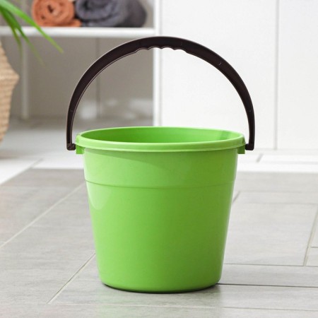 The bucket is round, 5 l, d = 22 cm, h = 19.5 cm, color mix-6