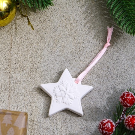 A set of Christmas tree decorations for coloring 4 pcs. "Unicorns" with a suspension, brush-3
