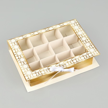 Box under 12 sweets with cells of "Happy holiday!" 18.5 x 13.5 x 3.5 cm