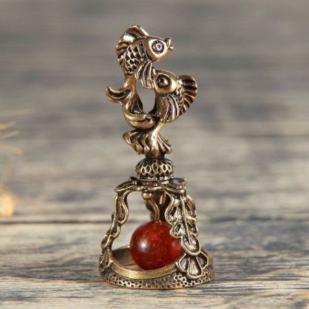 Bool of the brass "Zodiac sign. Fish", amber