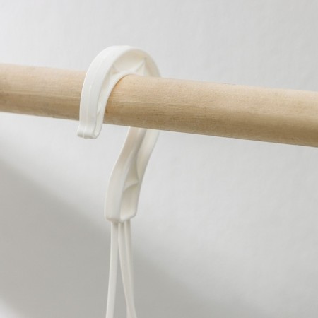 Street Kashpo with a basic watering “Mirabel”, 2.5 l, white color, suspension as a gift-5