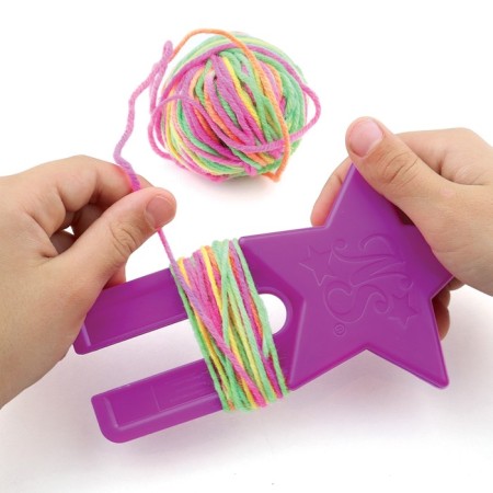A set for creating Nebulous Stars Paloma keychalets, with color pompons-3
