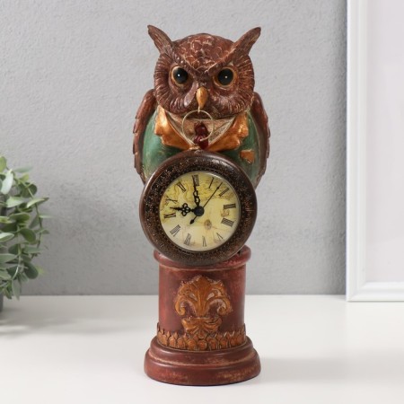 Polystone souvenir with clinics "Eagle in a green jacket on the column" 15x12.5x32 cm