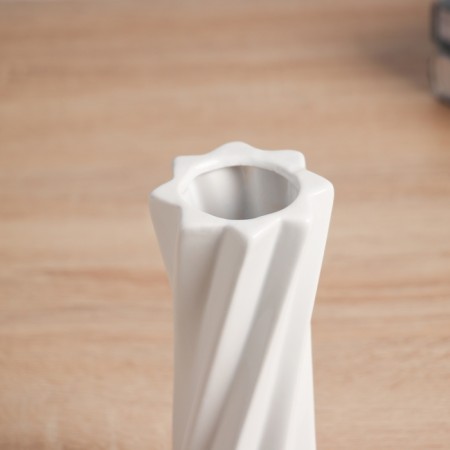 VAZ Coramics Table "Thiago" Vitk, 16x7 cm, white-1