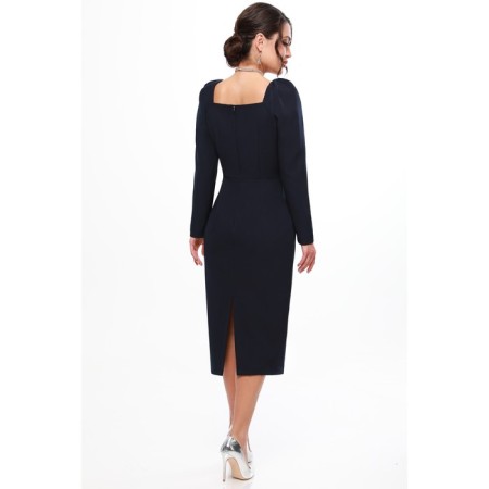 Women's dress, size 44-4