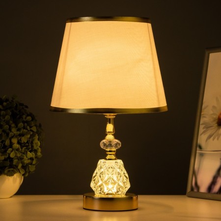 Board lamp “Carolina” E27 40W gold 22x22x34.5 cm-1