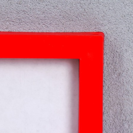 Photo frame plastic L-3 15x21 cm red (plastic screen)-1