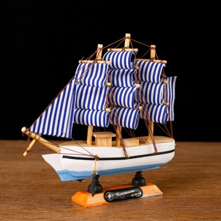 The ship "Emma, ​​16x5x16cm, white and blue sails-1