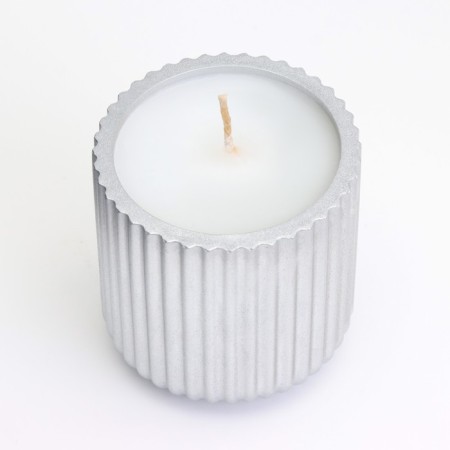A candle in a candlelight made of gypsum with narrow faces, 7x8cm, silver-2