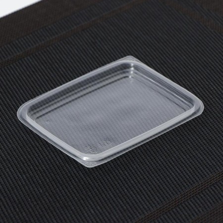 Plastic disposable lid "Yuzhuralpak", KR-12, 11.1 × 8.5 × 0.8 cm, the color is transparent