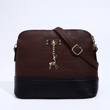 Cross-Bodi Bag on a zipper, brown color