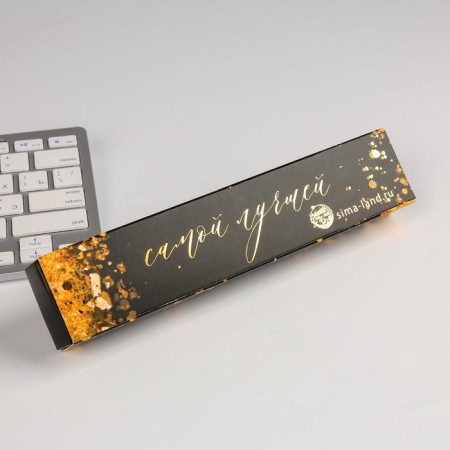 Gift handle in the case of "tender", metal gold-4