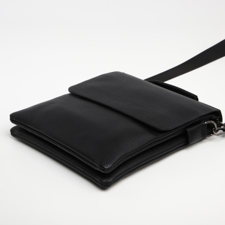 Male bag on the Textura valve, external pocket, black color-4