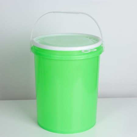 A bucket with a sealed lid plastos, 12 l, color mix-4