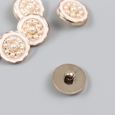 Button plastic for creativity "Pearl Sophite" 2.1x2.1x0.9 cm-1