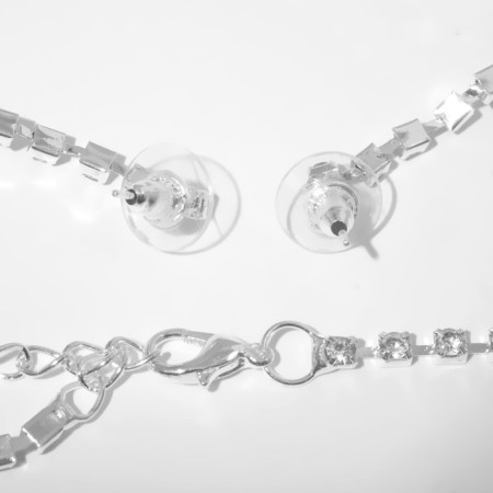 Set 2 objects: earrings, necklace "elite" drops of triangle, white-white color in silver, 40 cm-1
