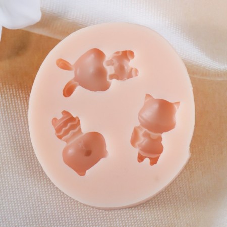 Silicone Mold "Animals" 2.7x1.5x1; 2.5x1.7x1; 2.8x1.7x1 cm-1