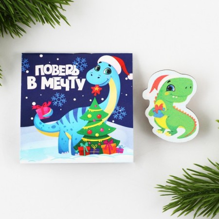 Gift set: Notepad and Happy New Year badge-2