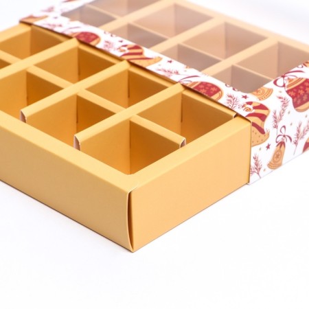 Box for sweets 16 pcs, 17.7 x 17.7 x 3.8 cm "Bell"-9