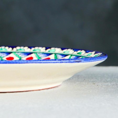 Plate of the Rishtan ceramics "Flowers", 22 cm, blue-9