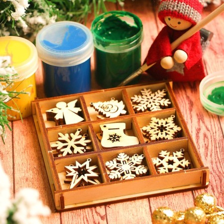 A set of blanks for creativity "Snowflakes and toys", 9 types, 27 pcs 3x3 cm size