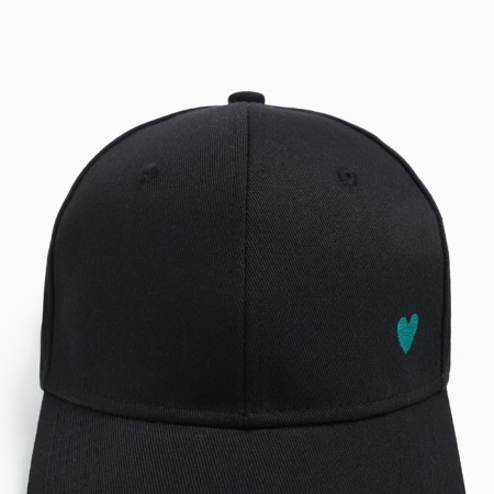 Women's cap with embroidery, black, p. 56-58-4