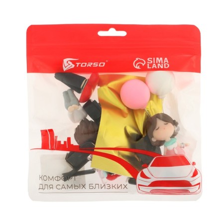 A toy in a car deflector, a couple in love, K6-3