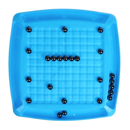 Board game "Magnetic battle", 32 magnets, board 28.3 x 28.3 cm-1