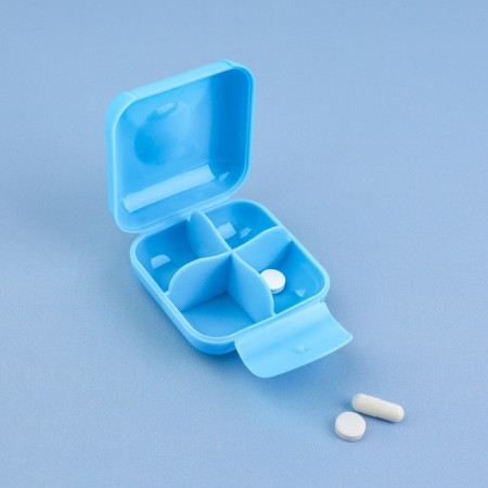 Air man, 7 × 7 × 3.5 cm, 4 sections, color mix-1