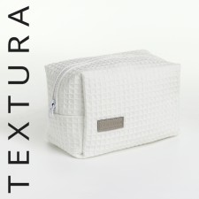 Cosmetic bag at the lightning textura, white color