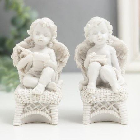 Polystone souvenir "Angel in an armchair" mix, 8.5x4.7x4 cm