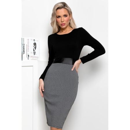Women's dress, size 46