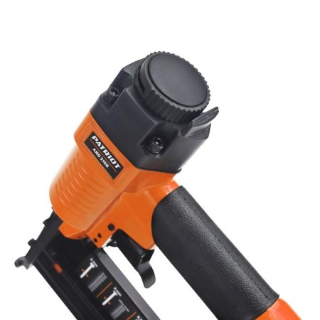 Pneum-stepler Patriot Ang 210r, type 90 (18GA), length 13-40 mm, width 5.7 mm, 85 l/min-4