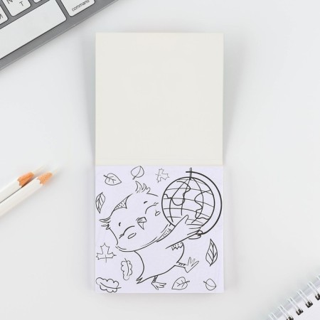 Gift set for graduation "Graduate of primary school" notebook 9cm x 9cm 60 l., Wax crayons 4 pcs.-5