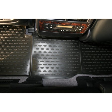 Rugs in the Toyota Land Cruiser 200, 2012-2015 4 pcs. (polyurethane)-2