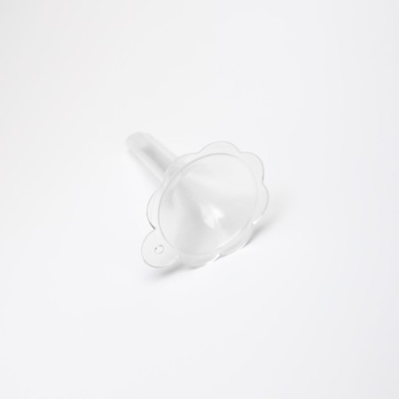 A bottle for feeding with a measured scale, 100 ml (nipple+funnel), blue-7