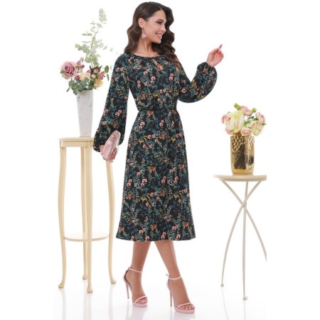 Women's dress, size 52-1