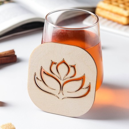 Hot “Holy Lotus” stand, 9 × 8.6 cm