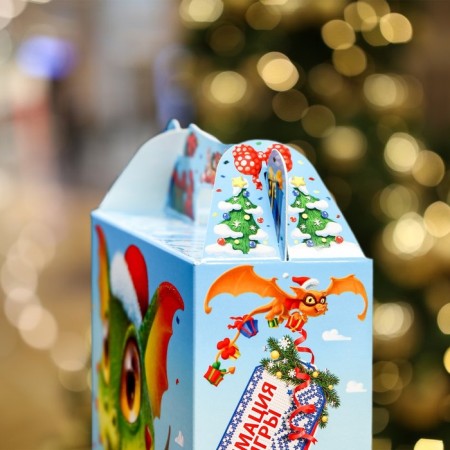 Gift box "Eyewest", a gift of 17 x 6.8 x 20.8 cm-4