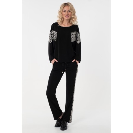Female suit, size 42-12