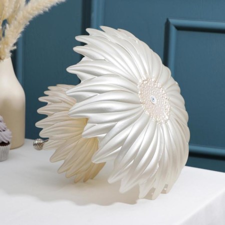 Double -tiered “chamomile” glass dish, d = 18 cm, d = 30 cm-2