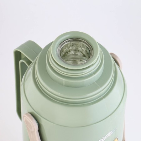 Thermos 2 l, with a glass flask, retains heat 12 hours, mix-3