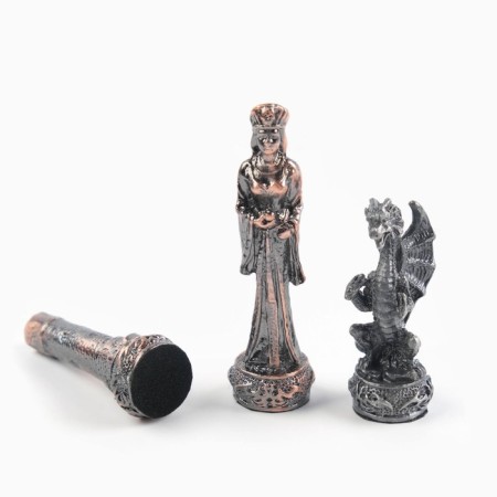Souvenir chess "Middle Ages", h king-8 cm, h Parashka-5.6 cm. D-2 cm, 36 x 36 cm-1