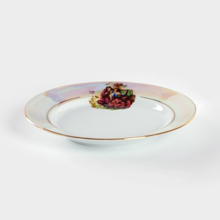 Porcelain plate "Madonna", d = 20 cm, white-1