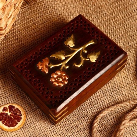 Larissa Casket Wood 17.8x12.7x5.7 cm-2