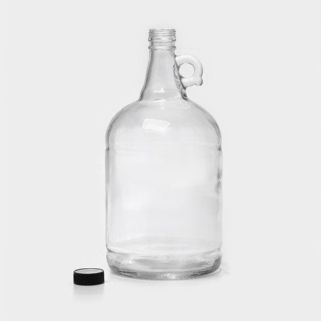 A glass bottle with a pen "Verona, 2.92 liters-4